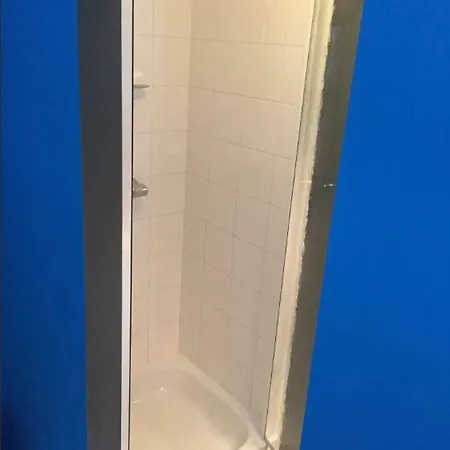 Colette - Centre Apartment *